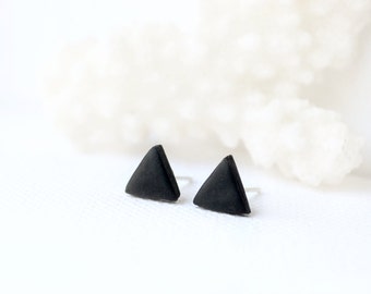 Black studs, matte black earrings, earrings for men unisex, matte black studs,triangle studs, black stud earrings, mens earrings, mens studs