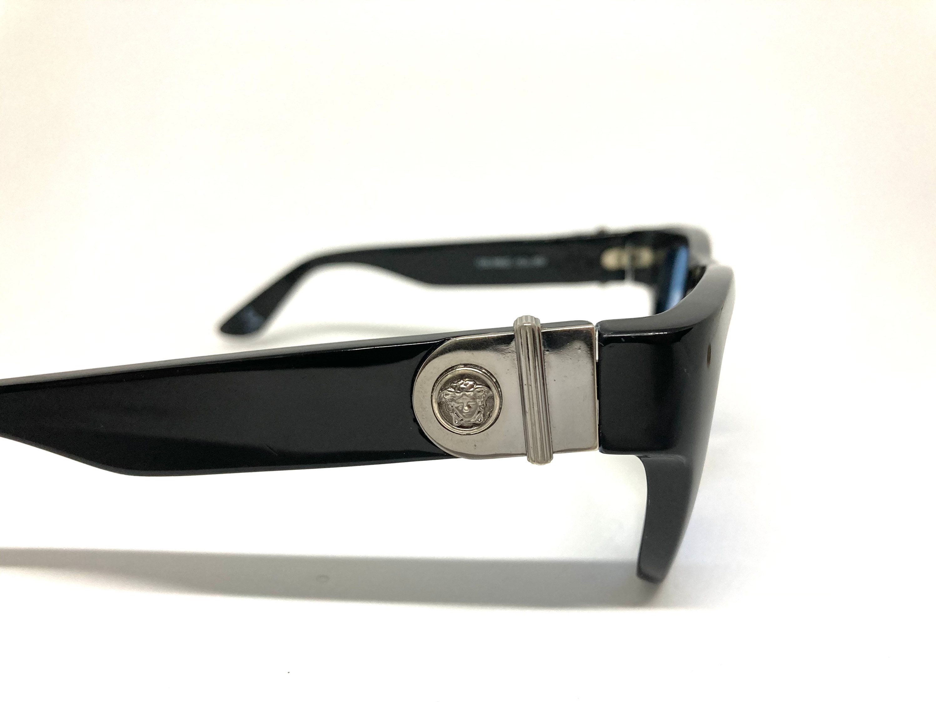 Vintage Gianni Versace MOD.405/G COL.852 Sunglasses - Etsy display picture 2