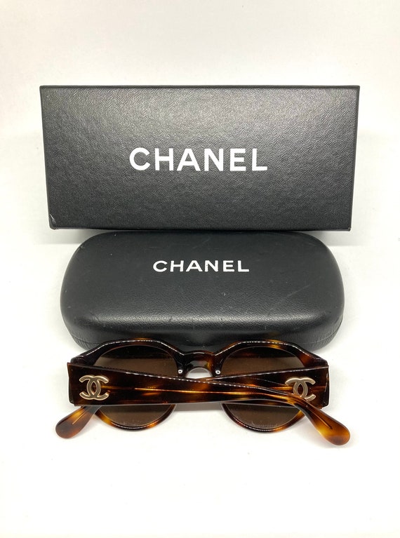 シャネル　CHANEL　サングラス　美品　04153-91235 CHANEL シャネル サングラス ココマーク べっ甲柄 ブラウン