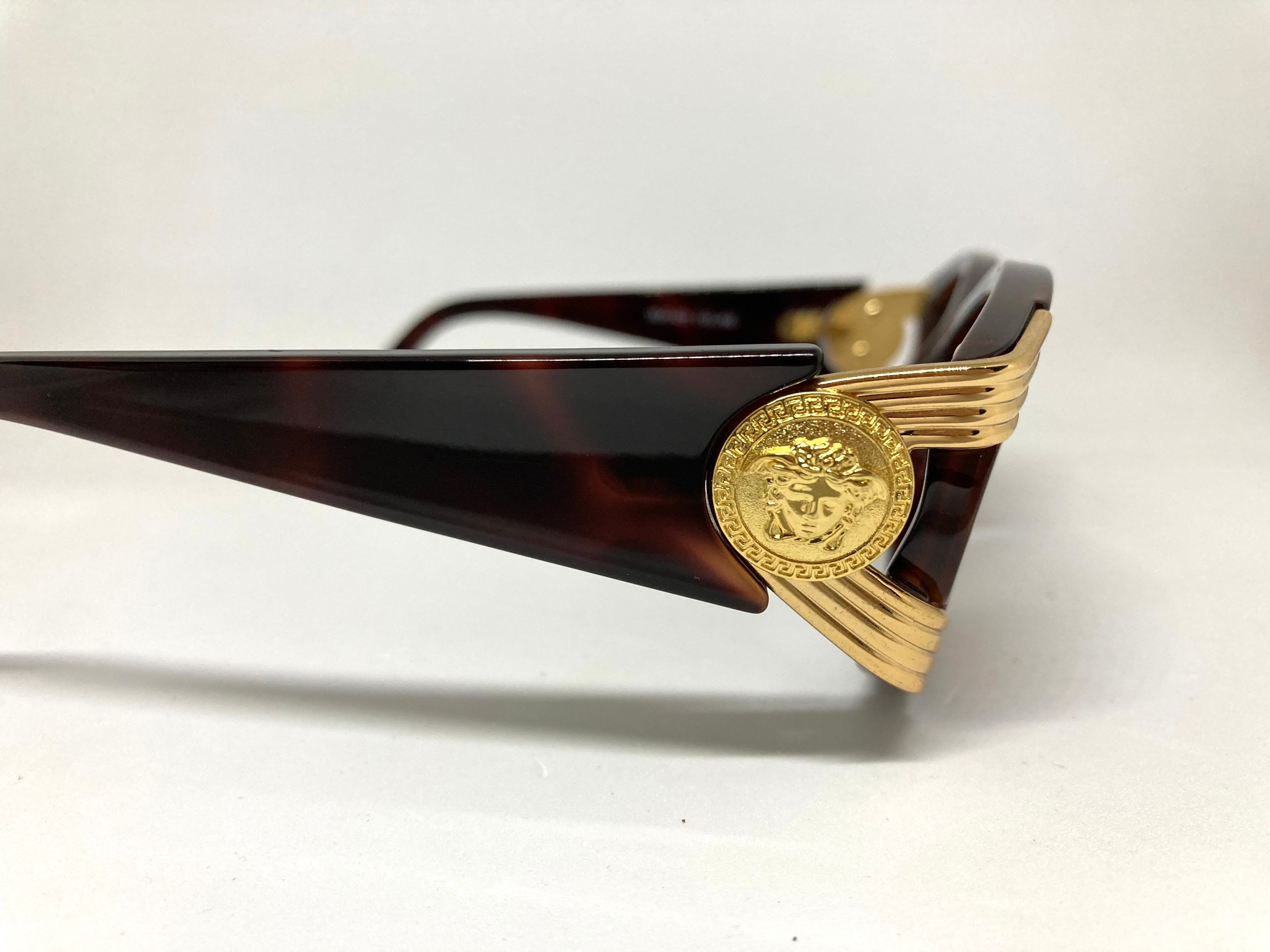 ヴィンテージ ジャンニ・ヴェルサーチ MOD.423 COL.900 サングラス  