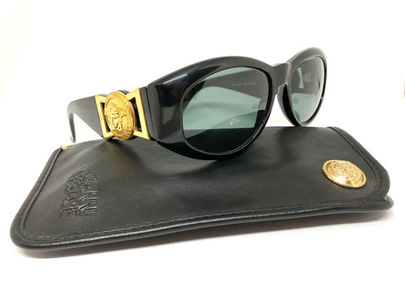 gianni versace mod 424