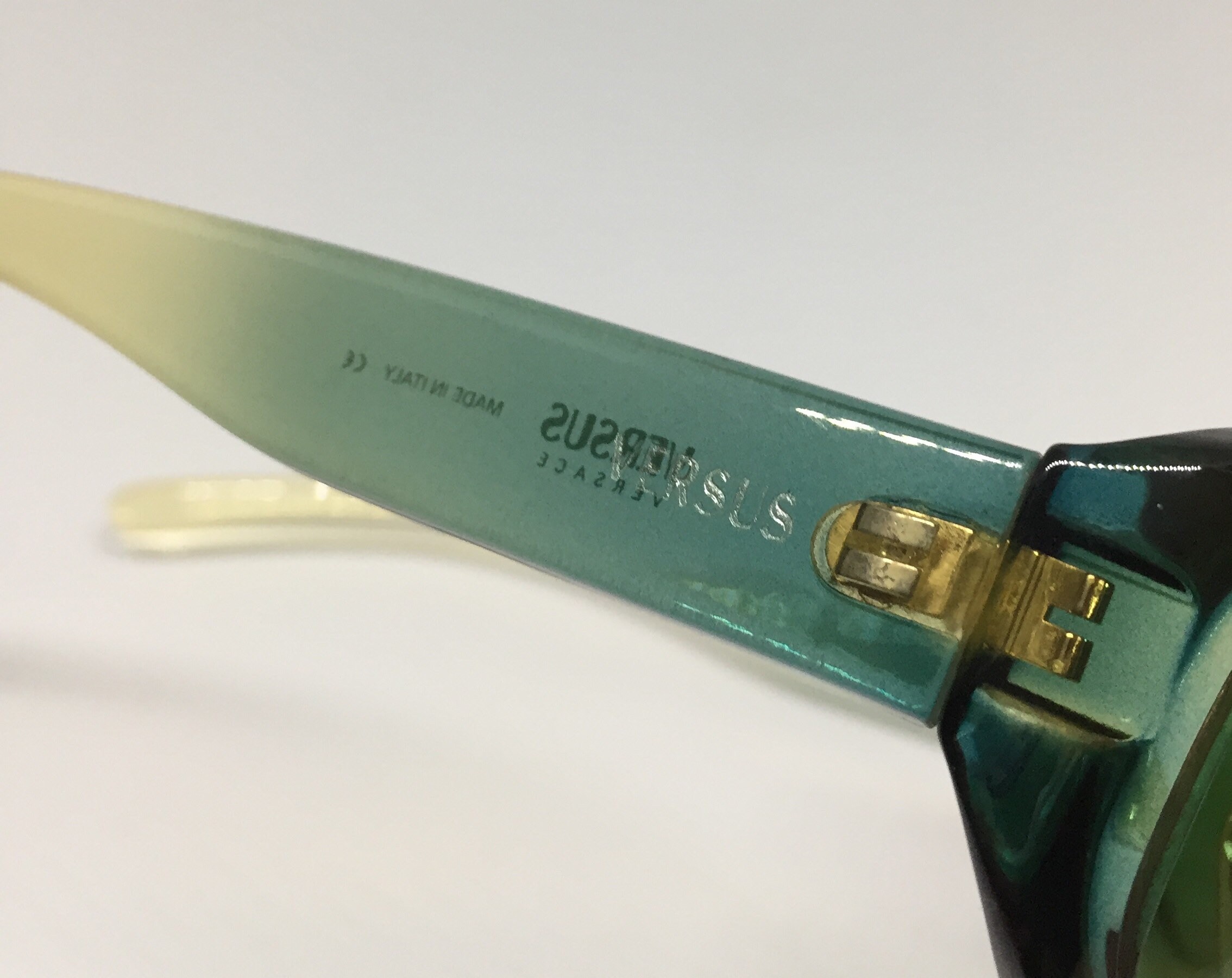Vintage Versus MOD.EZ3 COL.622 Sunglasses NOS - Etsy display picture 1
