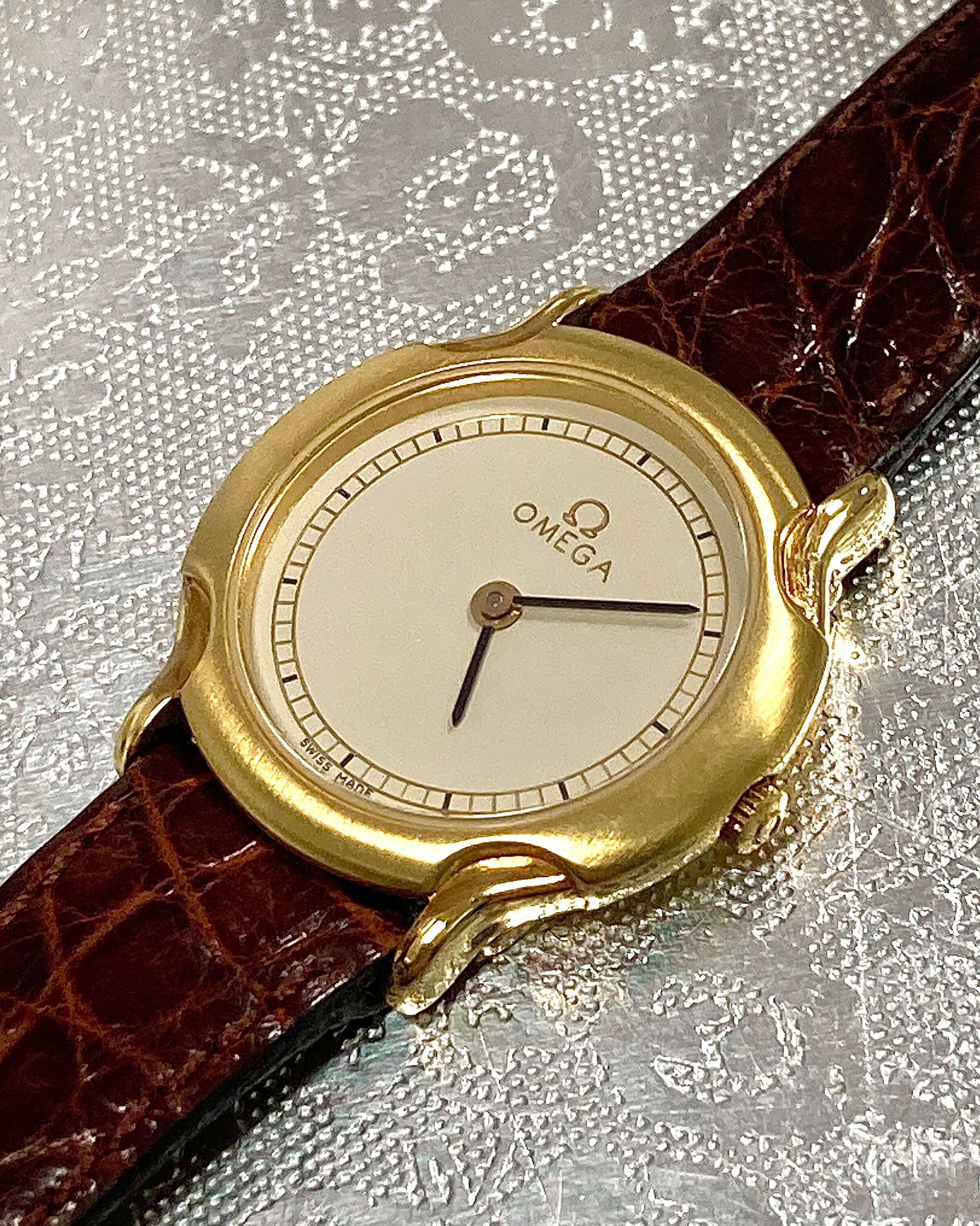 OMEGA Vintage Lady Watch in 18kt Gold 