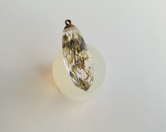 Faceted Crystal Drop Silicone Mold: Resin Pendant, 30x13mm