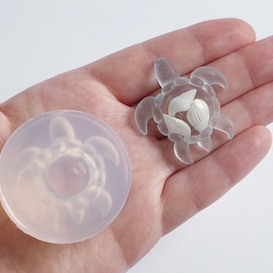 40 x 36 mm Turtle clear silicone mould for resin jewellery