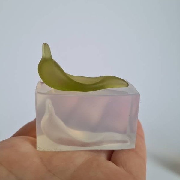 Snail clear silicone mould for resin jewellery and craft  42 x 20 mm, snail body only