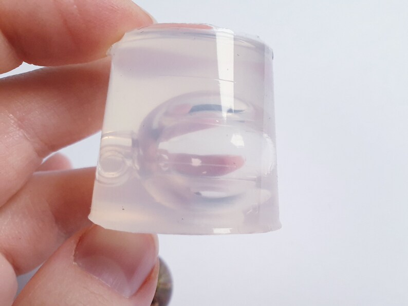 pendant with loop mold for resin jewelry Pendant silicone mold for resin 30 x 22 mm