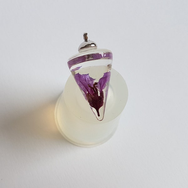 Pendulum transparent silicone mould for resin jewellery H 33 x 19 mm (~3.5ml)