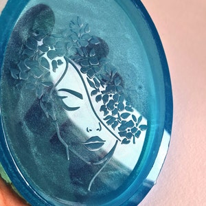 Floral Woman Face coaster Silicone Mould for resin, jesmonite size 124 x 90 mm