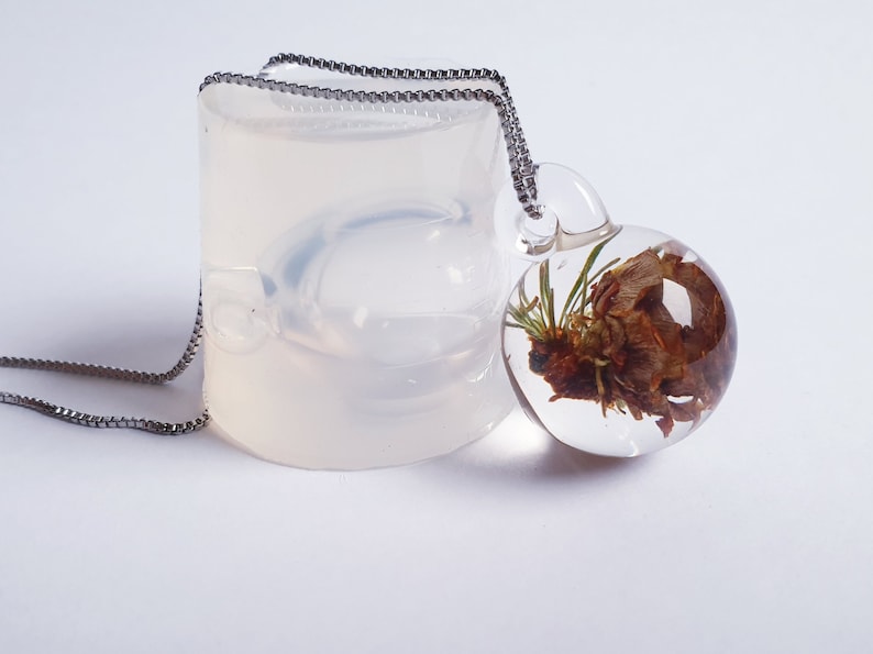 pendant with loop mold for resin jewelry Pendant silicone mold for resin 30 x 22 mm