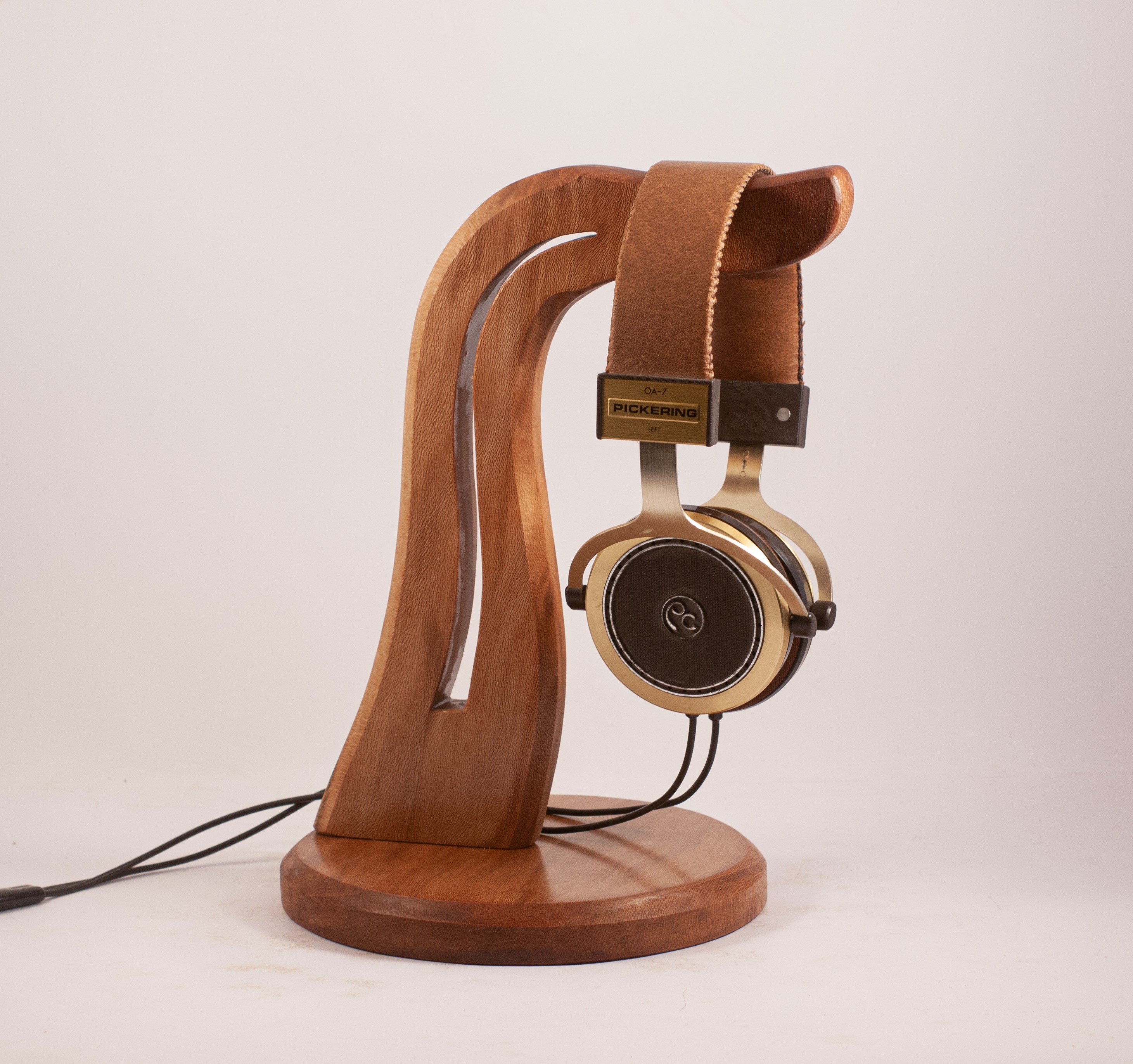 Wooden Headphone Stand With PC Sensor Panel 3.5 Inch Screen 