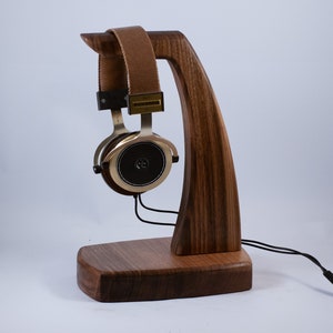 Wooden headphone holder, headphone stand, headphone hanger