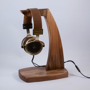 Wooden headphone holder, headphone stand, headphone hanger