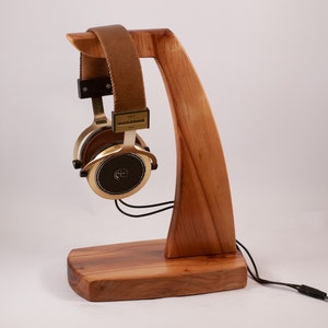 Wooden headphone holder, headphone stand, headphone hanger