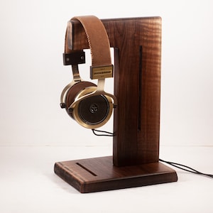 Wooden headphone holder, headphone stand, headphone hanger