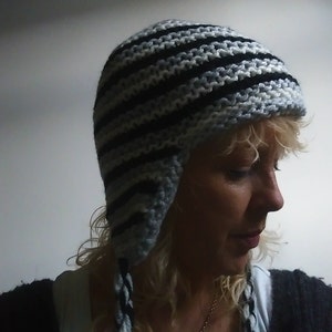 Hand knitted reversible black, white and grey winter hat image 4