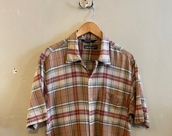 NAUTICA / vintage Nautica shirt / summer plaid / sailing shirt / beachwear / dad shirt / 90s vintage / 90s Nautica / preppy / ivy / mens L