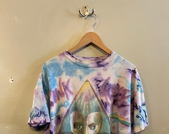 PINK FLOYD / vintage tour tee /  Division Bell tour / tie dye t-shirt / vintage Pink Floyd / single stitch / big back patch / fades / mens L