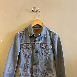LEVI&#39;S / vintage jean jacket / 90s denim jacket / old school tag / vintage Levi&#39;s / womens denim / kids&#39; jean jacket / western / women&#39;s XS