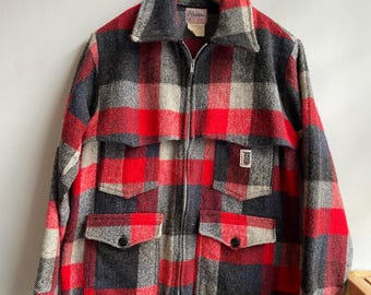 REGENT / made in Canada / vintage  plaid shirt / wool blend / vintage overshirt / 2 way zipper / vintage workwear / cottage / mens M