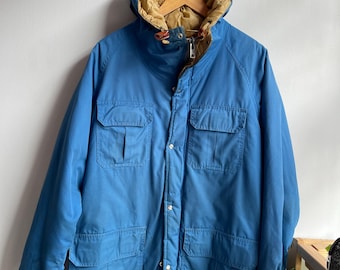 EMS / eastern mountain sports / vintage parka / fall jacket / 70s-80s vintage jacket / 2 way zipper / barn coat / mens M.
