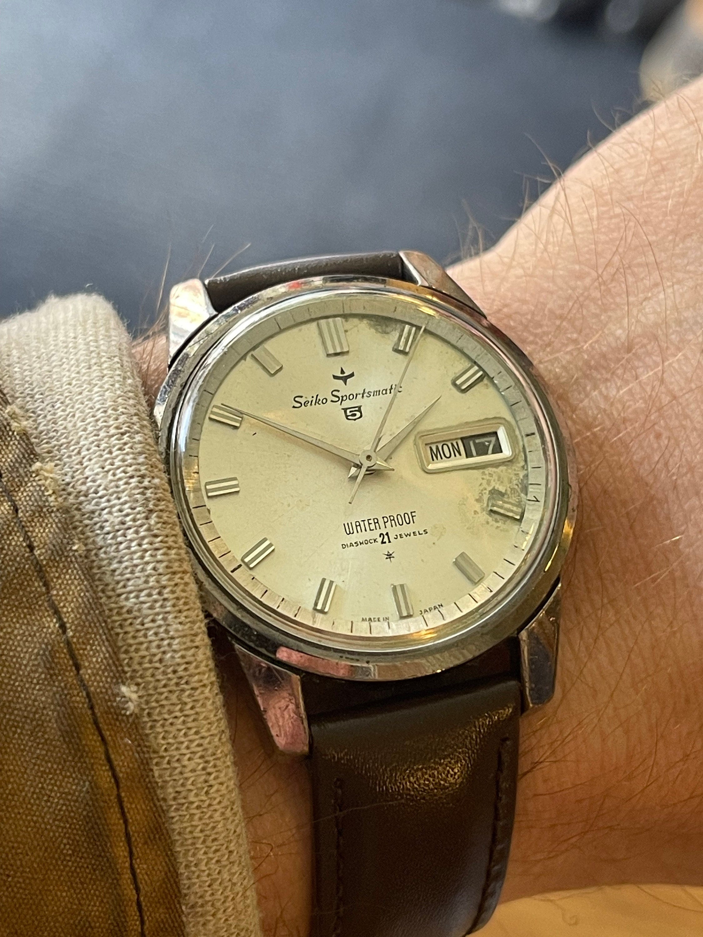SEIKO 5 / Sportmatic / Vintage Seiko / Seiko Automatic / Day Date