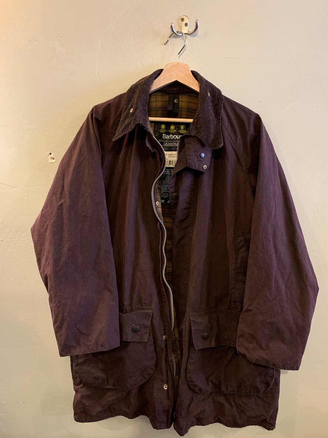 BARBOUR Gamefair / Rare Crimson Colour / 3 Crest Barbour / Wax