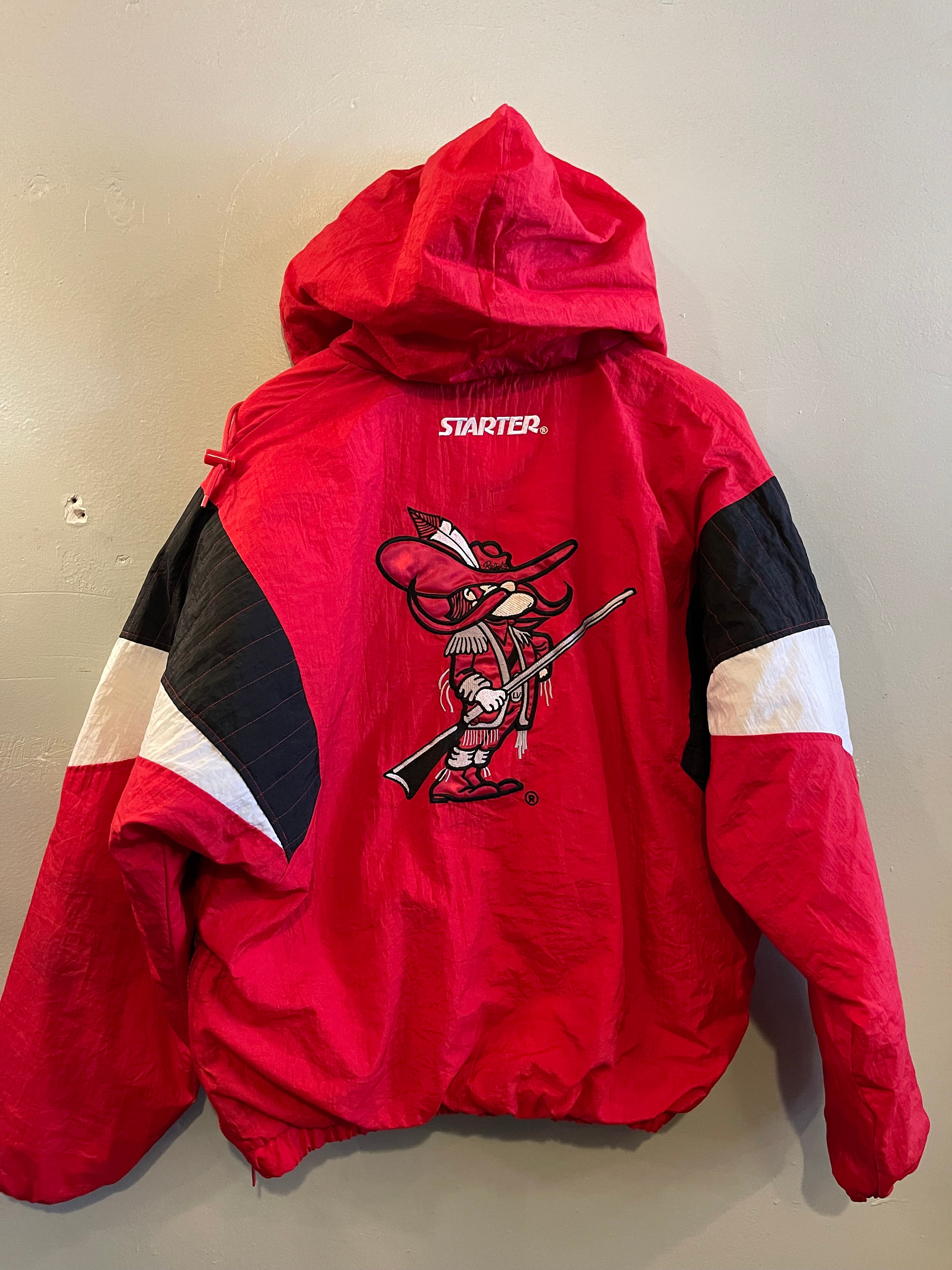 UNLV / Runnin Rebels / NCAA / College Sports / Starter UNLV / Runnin Rebels / NCAA / College Sports / Starter