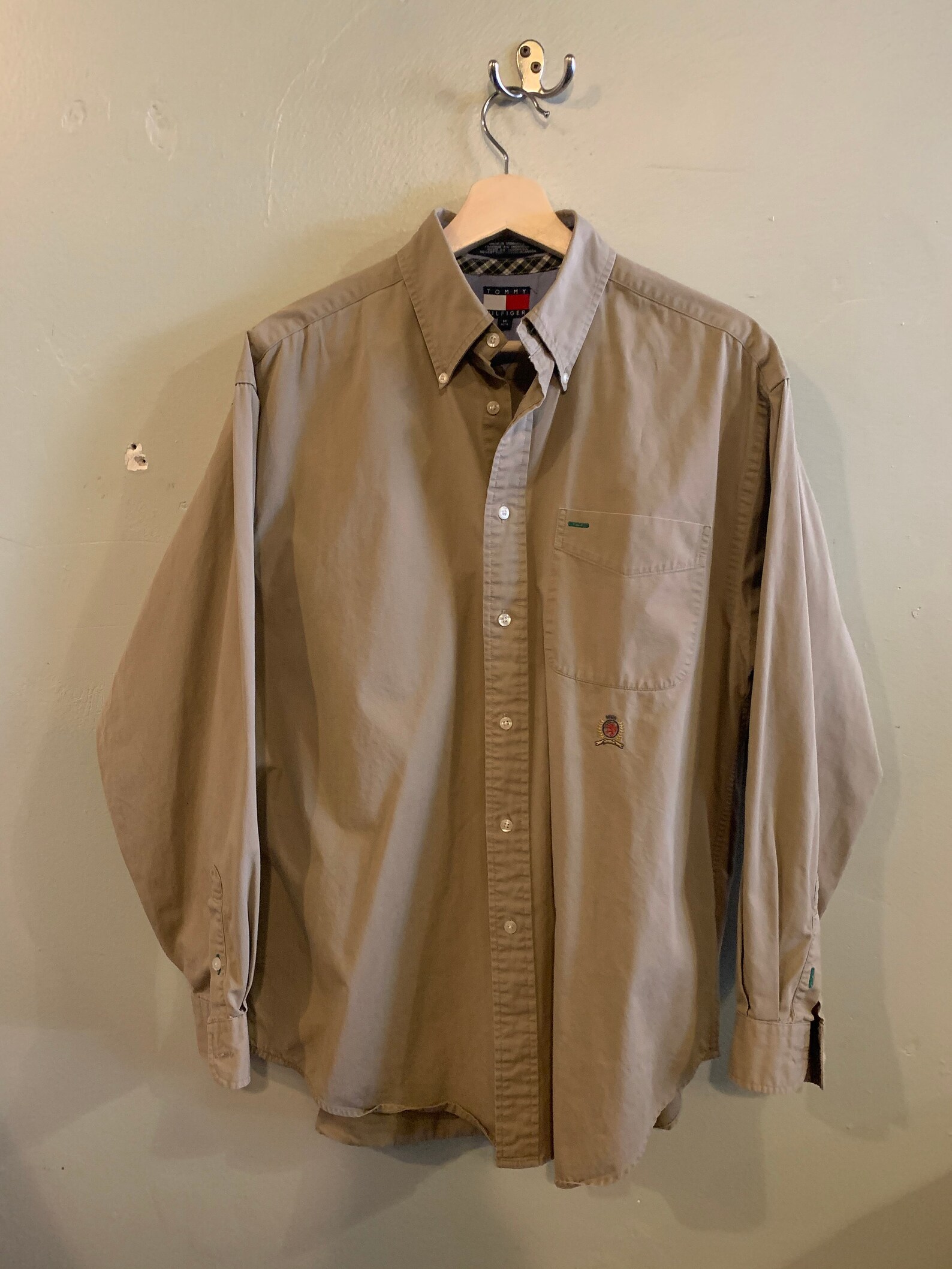 Tommy Hilfiger / vintage shirt / vintage Tommy / Hilfiger ...