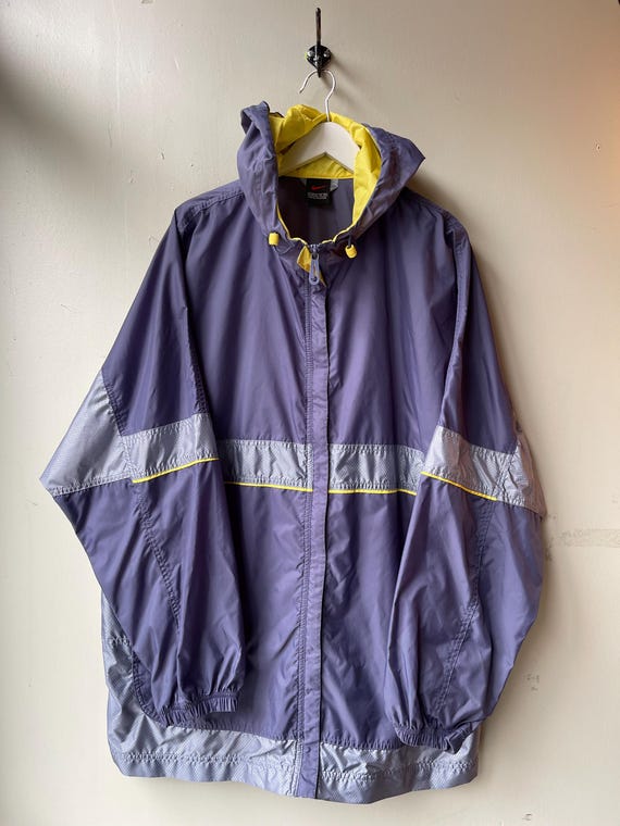nike hike windbreaker jacket