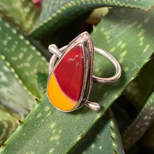 Mookaite jasper ring with halo