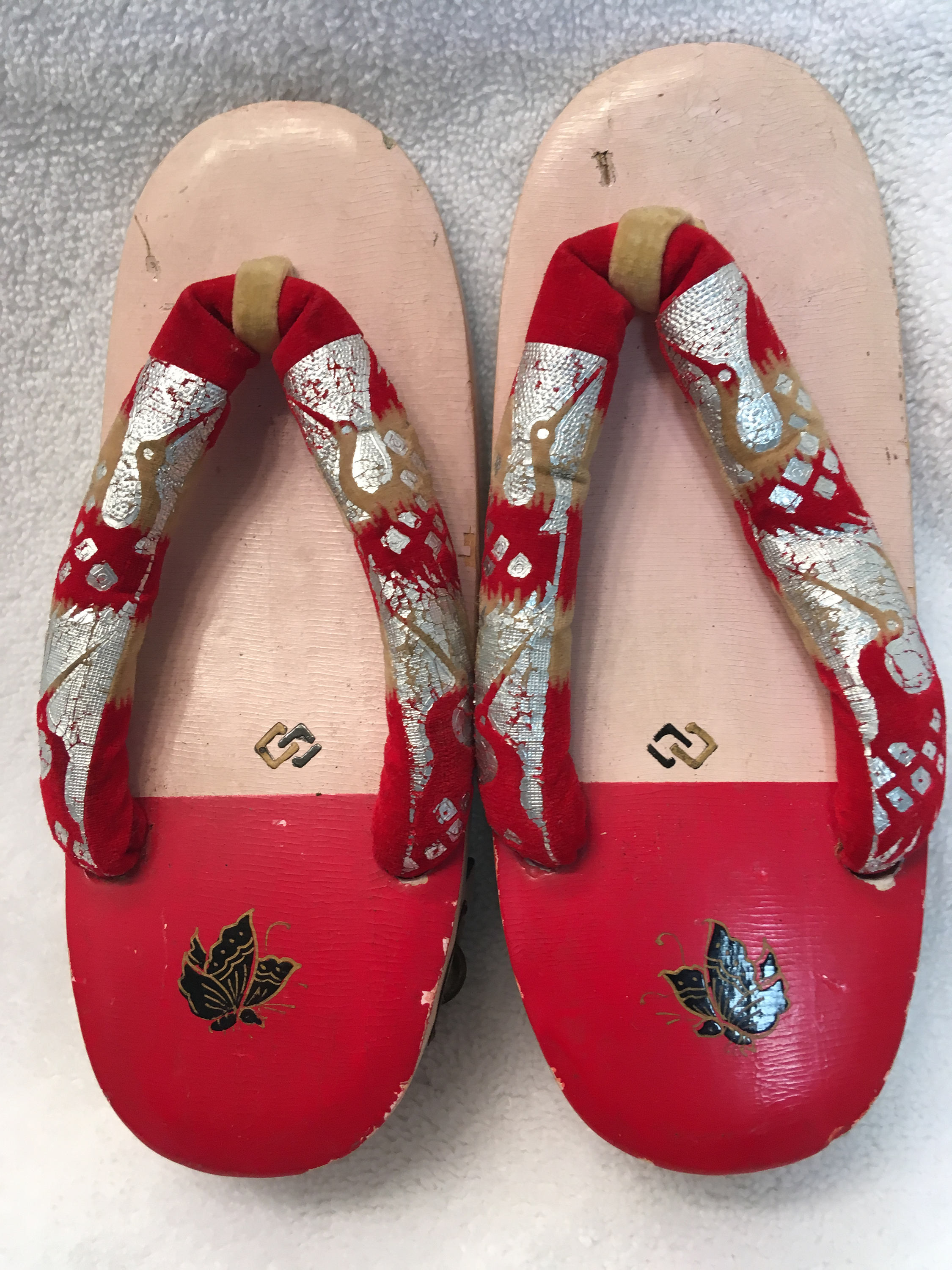 geisha sandals
