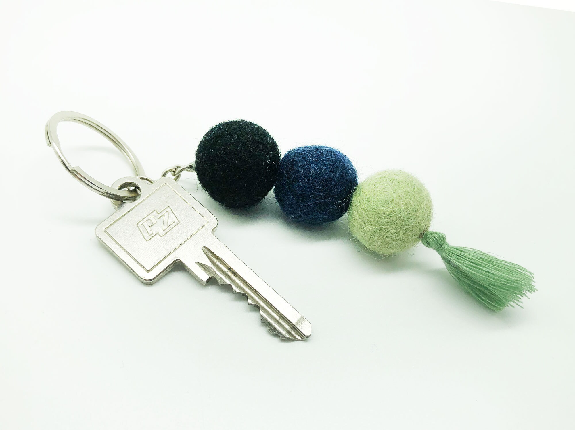 Felt ball N12 / keychain closure sand felt ball key ring Etsy