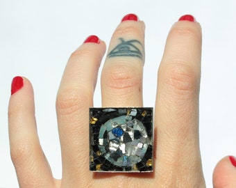 Maxi ring with full moon in micro mosaic, handmade in Italy.