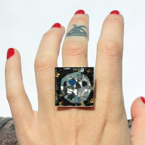 Maxi ring with full moon in micro mosaic, handmade in Italy.