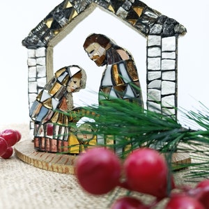 Nativity crib in Italian artistic mosaic. Italian Holy Family made of glass mosaic, Christmas gift idea.