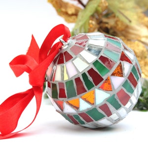 Christmas balls decorated by hand in Italy. Artistic glass mosaic Christmas balls. Christmas ornament in mosaic. image 2