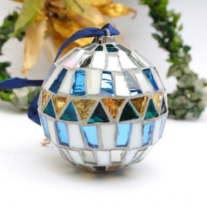 Christmas balls decorated by hand in Italy. Artistic glass mosaic Christmas balls. Christmas ornament in mosaic. image 5