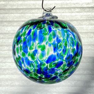 Hand Blown Glass Friendship Ball, Suncatcher, Glass Window Ornament, Gift for Home, Shimmering Stain Glass Like Glass Ball, 3.94”, 6.5 oz