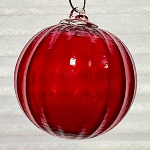 Hand Blown Glass Friendship Ball, Suncatcher, Glass Window Ornament, Gift for Home, Pearlescent Red Glass Ball, Orb, 3.98”, 8.6 oz, S1-86J