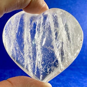 2.66&quot;(W) 2.43&quot;(H), Clear Quartz Heart, Quartz Crystal, Gift For Her, Nice Valentines Gift with stand, Gemstone Heart, Gift For Girlfriend