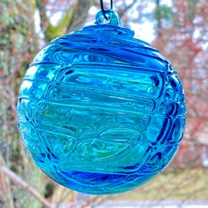 Hand Blown Glass Friendship Ball, Suncatcher, Glass Window Ornament, Gift for Home, Pearlescent Sea Blue Glass Ball, 3.95”, 12.7 oz, S1-127i