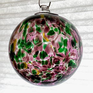 Hand Blown Glass Friendship Ball, Suncatcher, Glass Window Ornament, Gift for Home, Shimmering Stain Glass Like Glass Ball, 3.94”, 8.4 oz,