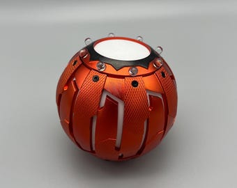 Réplica de bomba de calabaza de metal de lujo para cosplay inspirada en Spider-Man y el Duende Verde