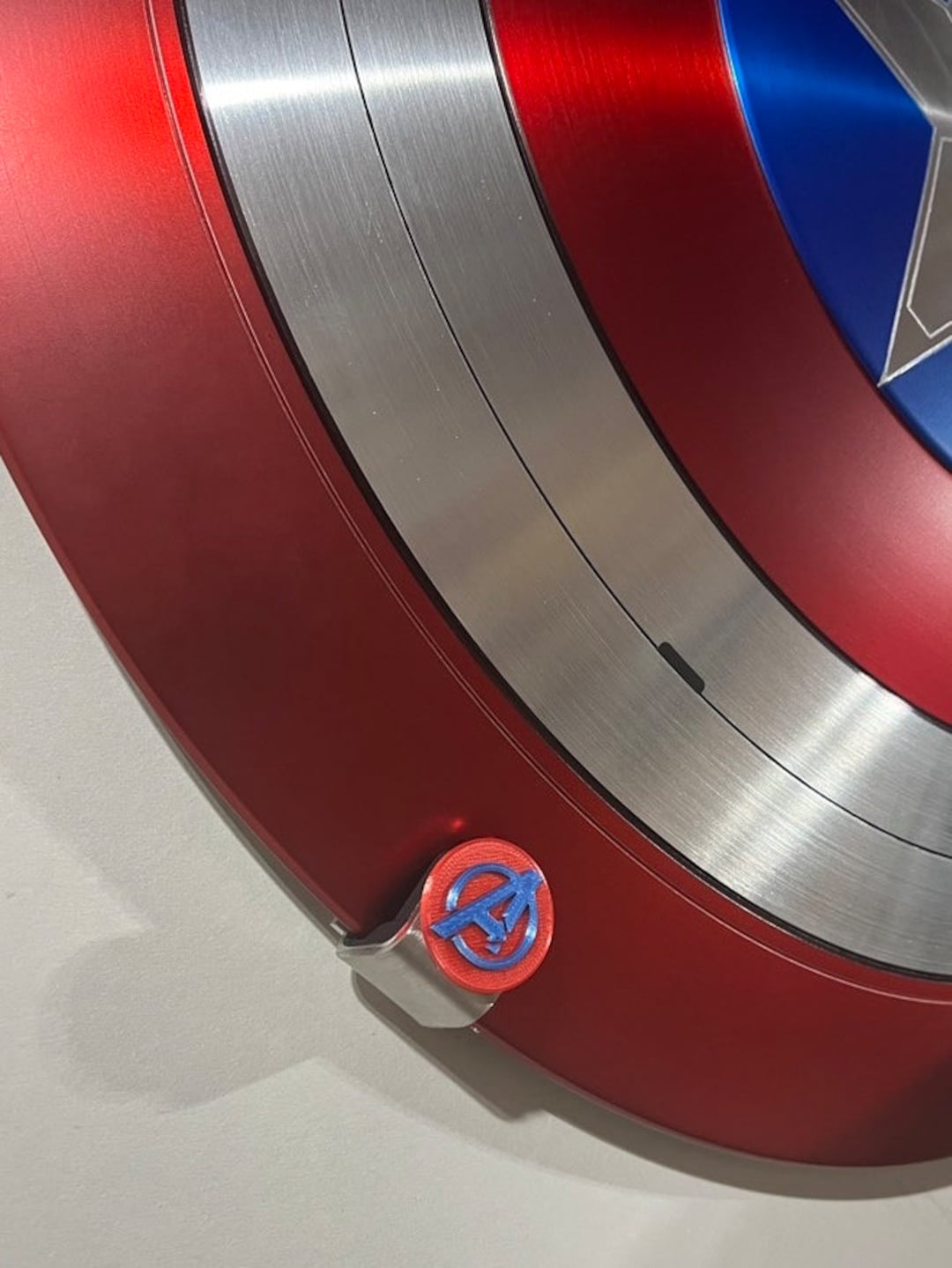 Wall Mount for Captain America Avengers Wonder Woman Shield Prop