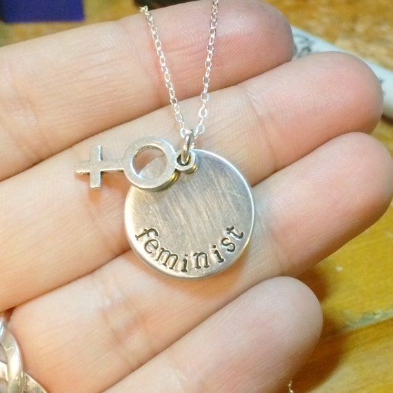 FEMINIST NECKLACE Gift for Her Sterling Silver Feminine - Etsy México