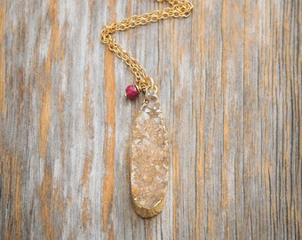 Natural Druzy Quartz Gemstone Pendant Necklace*Genuine Ruby Accent*Spring Natural Gemstone July Birthday Birthstone*Wedding*Gift Idea