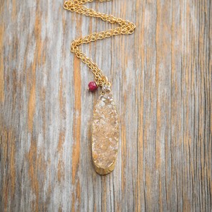 Natural Druzy Quartz Gemstone Pendant Necklace*Genuine Ruby Accent*Spring Natural Gemstone July Birthday Birthstone*Wedding*Gift Idea