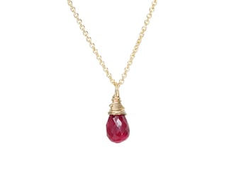 Collar colgante de lágrima de piedra preciosa de rubí pequeño genuino * Idea de regalo de joyería * Regalo de cumpleaños de piedra de nacimiento de julio * Piedra preciosa de lágrima de rubí facetada genuina