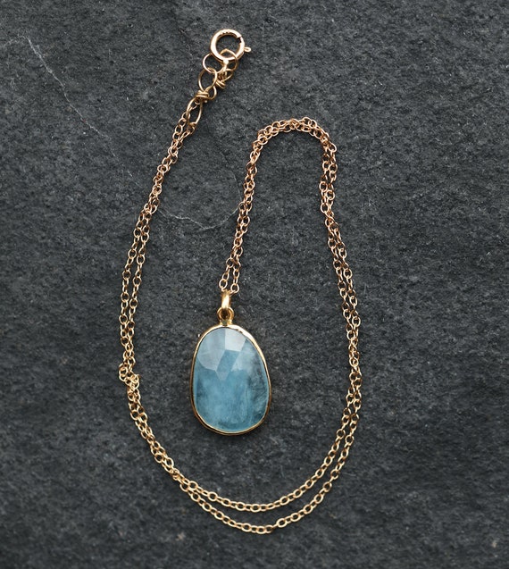 14k Gold Rose Cut Aquamarine Pendant Necklace